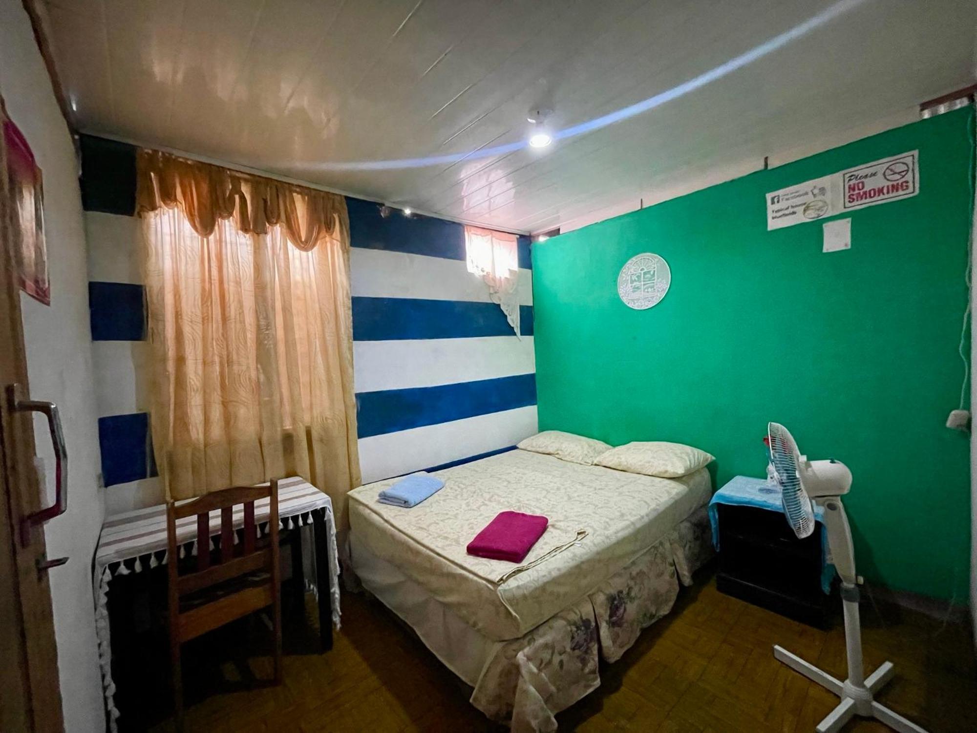 Typical House Bluefields Apartment Exterior photo